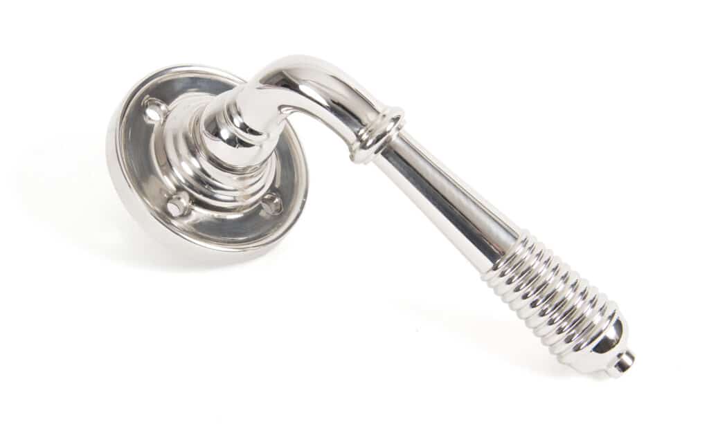 Polished Nickel Reeded Lever on Rose Set 1