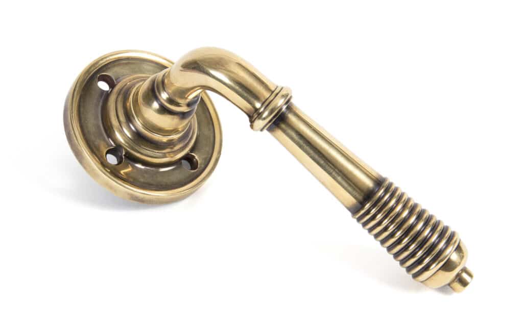 Aged Brass Reeded Lever on Rose Set 1