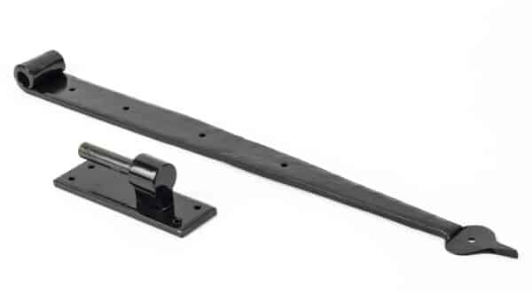 Black 24" Hook & Band Hinge (pair) 2