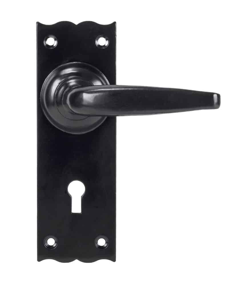 Black Oak Lever Lock Set 1