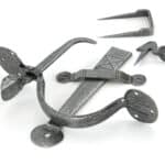 Pewter Medium Bean Thumblatch 1