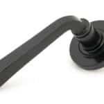 Black Avon Round Lever on Rose Set (Plain) 1