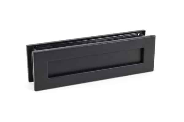 Matt Black Traditional Letterbox 1