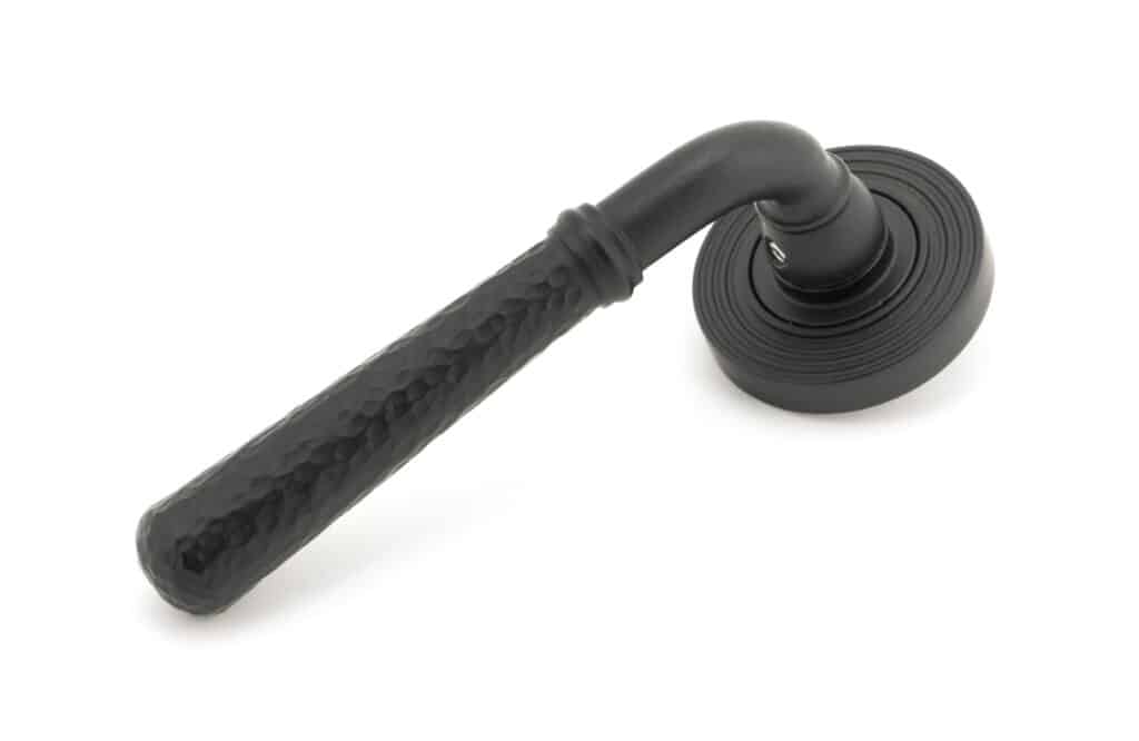 Matt Black Hammered Newbury Lever on Rose Set (Beehive) - Unsprung 1