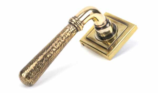 Aged Brass Hammered Newbury Lever on Rose Set (Square) - Unsprung 1