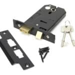 Black 5" Horizontal 3 Lever Sashlock 2