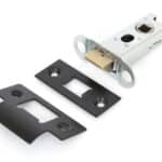 Black 2Â½" Heavy Duty Latch 1