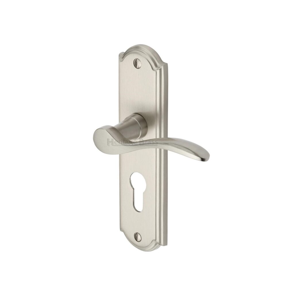 Heritage Brass Door Handle for Bathroom Verona Small Design Satin Chrome Finish 1