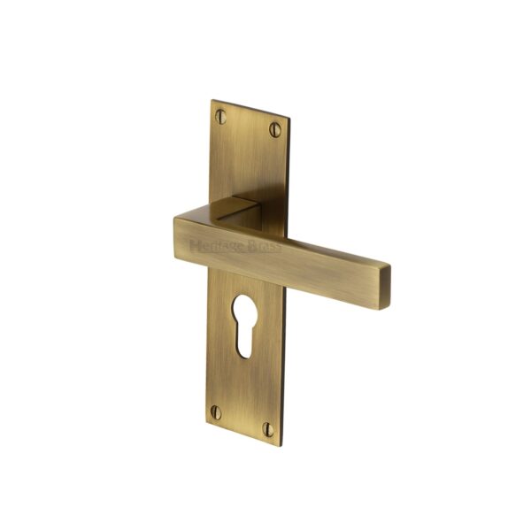 Heritage Brass Cabinet Pull Metro Design with Plate 96mm CTC Polished Brass Finish 1