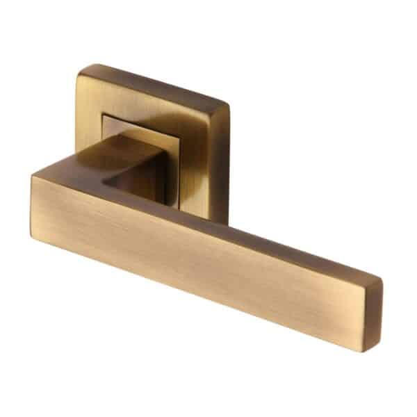 Luca Cabinet Pull 128mm Distressed Pewter finish 1