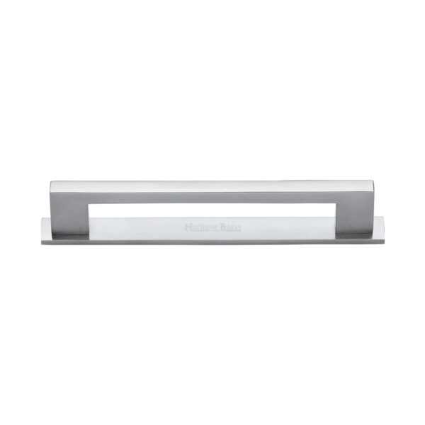 Project Hardware Door Handle for Bathroom Kensington Design Satin Chrome Finish 1