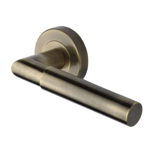 Heritage Brass Door Handle for Bathroom Sophia Design Polished Chrome Finish 1