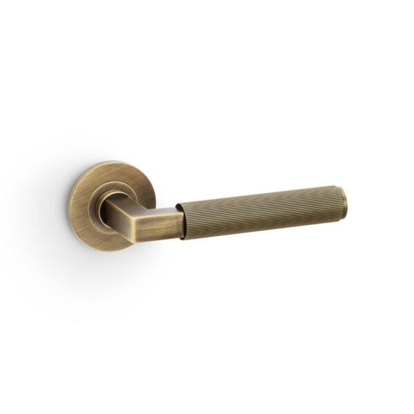 Alexander & Wilks - Leila Hammered Cupboard Knob - Satin Brass - 30mm 1