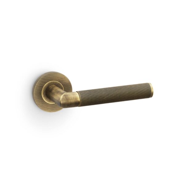 Alexander & Wilks - Leila Hammered Cupboard Knob - Polished Nickel - 35mm 1