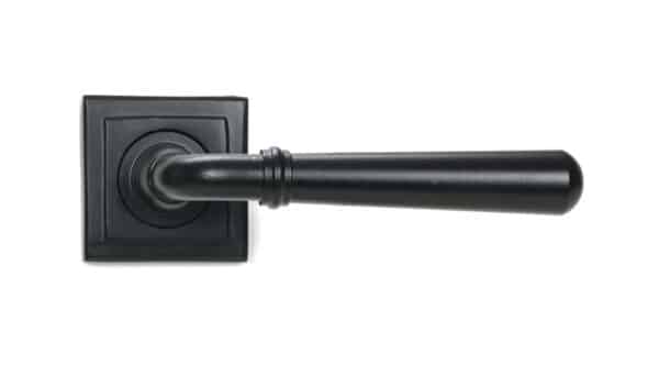 Matt Black Newbury Lever on Rose Set (Square) 2