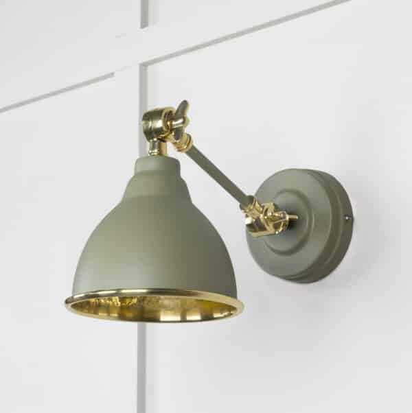 Hammered Brass Brindley Wall Light in Tump 2