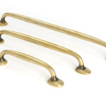 Aged Brass Moore Pull Handle - Medium - Image 6